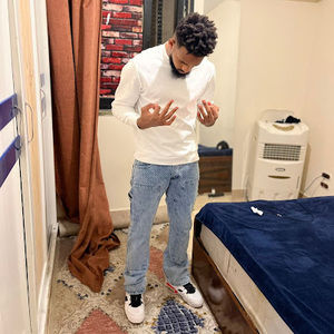 Meet your Posher, Hamidou